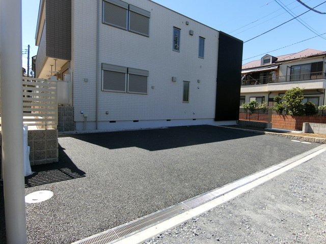 フォレスト　メゾンの駐車場|★敷地内駐車場（空き要確認）★