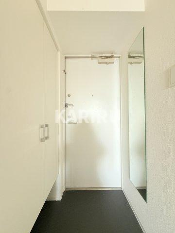 プラ・ディオ新深江の玄関