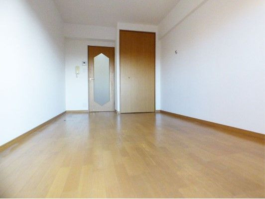 ピュアドームアプロード平尾の居間・リビング