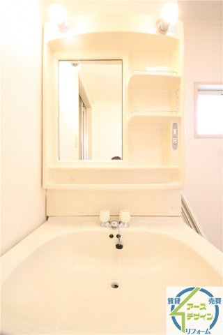 スカイハイツ王塚台の独立洗面台|※類似写真