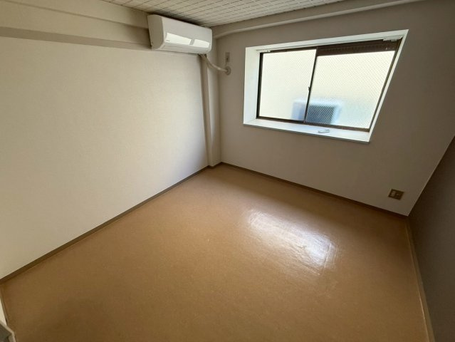 サンコーポ瓦堂の居間・リビング