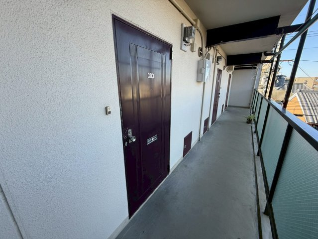 サンコーポ瓦堂の玄関