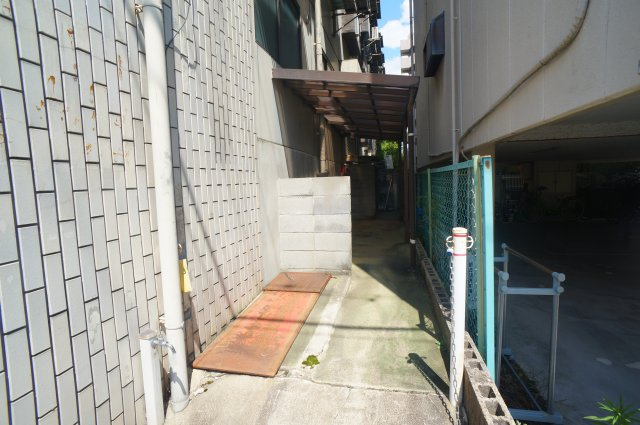 サンコーポ瓦堂のエントランス