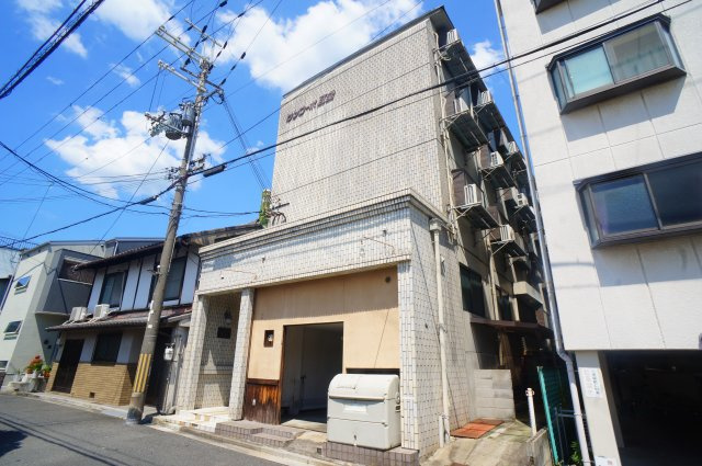 サンコーポ瓦堂の外観