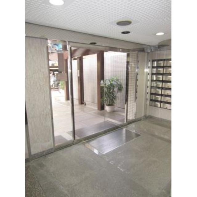 【エントランス】