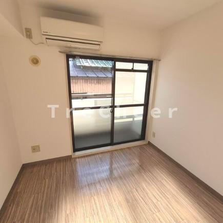 ミリオンコート北町の居間・リビング