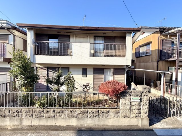 【中古戸建】前橋市城東町4丁目の外観|■外観｜土日のご見学はもちろん、平日・夜間のご案内も大歓迎です♪「今から見たい」や「仕事終わりに見たい」にもご対応できますのでお気軽にお問い合わせください♪