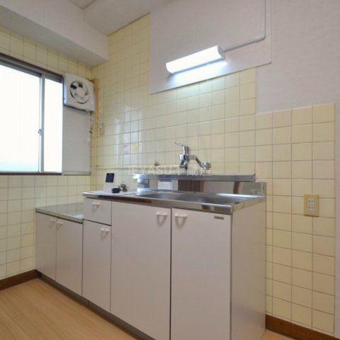 田中ビルのキッチン