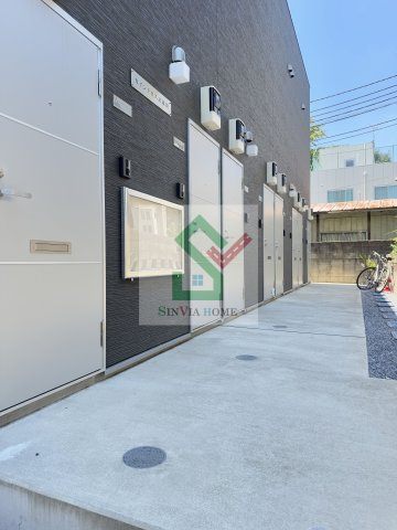 カインドネス武蔵関のエントランス