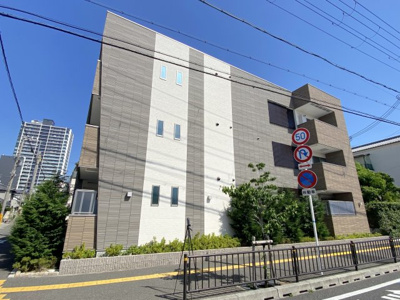 【外観】 | フィアスコート羽衣