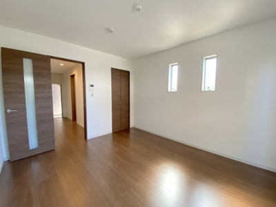 【居間・リビング】 | フィアスコート羽衣