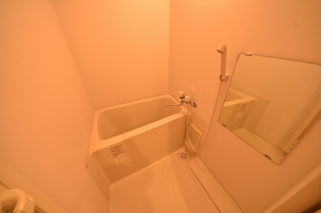 コンフォートベネフィス井尻8の浴室