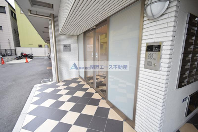 【エントランス】 | Ｍ’プラザ小阪駅前｜スタイリッシュな新築マンション！