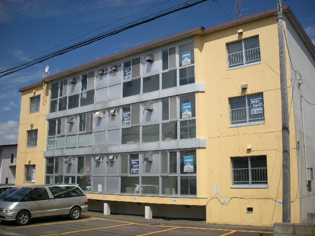 コーポラシーヌの外観