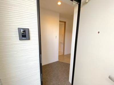 【玄関】 | フィアスコート北助松Ⅰ | シンプルで使いやすい玄関です