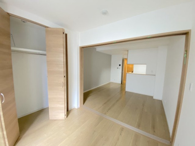 【居間・リビング】 | フィアスコート北助松Ⅰ | 居間です