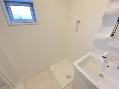 【洗面所】 | フィアスコート北助松Ⅰ | 忙しい朝には欠かせない洗面所です