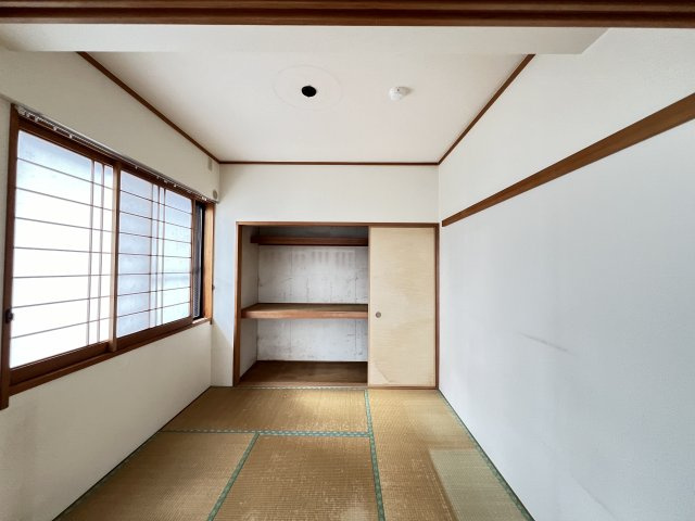 オーキッド王寺の和室