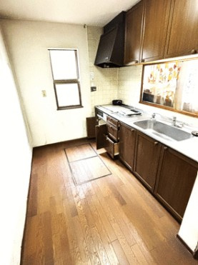 【中古】比企郡鳩山町松ヶ丘２丁目中古住宅のキッチン|使いやすいキッチンです