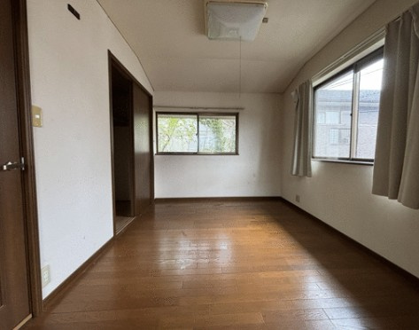 【中古】比企郡鳩山町松ヶ丘２丁目中古住宅の洋室|2F洋室です！