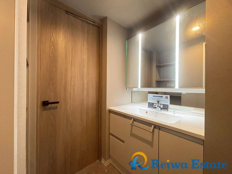 エンゼル茅ヶ崎リバーヴェールの独立洗面台