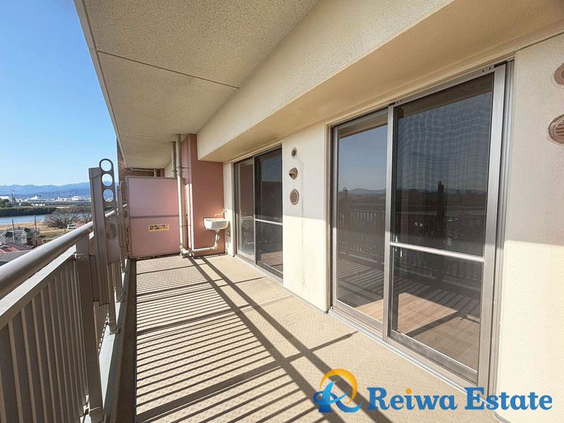 エンゼル茅ヶ崎リバーヴェールのバルコニー