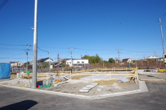 【外観】 | 【仲介手数料無料！！】稲城市押立　新築戸建て（全13棟）9号棟　5680万円 | 5号棟　令和7年12月12日撮影