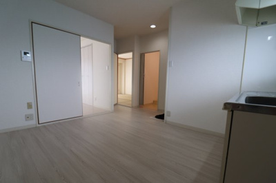 【居間・リビング】 | 美山マンション