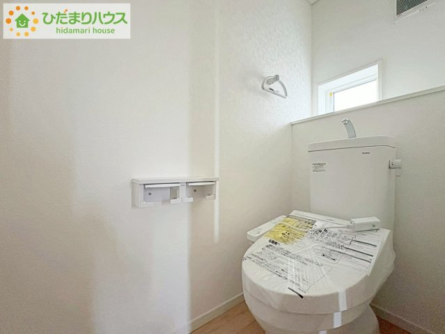 ひたちなか市平磯遠原町第2　新築戸建　3号棟のトイレ|トイレは1F、2F共に完備！取り合いになることがありませんね(^^)/