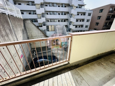 【バルコニー】 | ネイヴィーフィールド井土ヶ谷