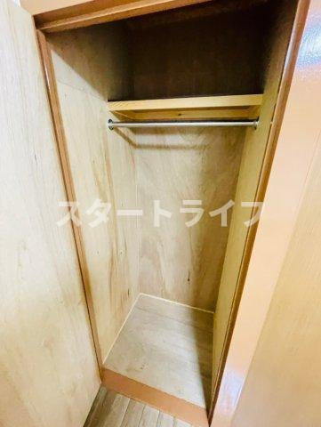 大阪市東淀川区東中島１丁目の賃貸マンションの収納