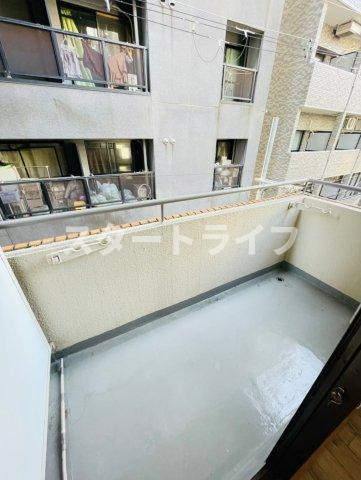 大阪市東淀川区東中島１丁目の賃貸マンションのバルコニー