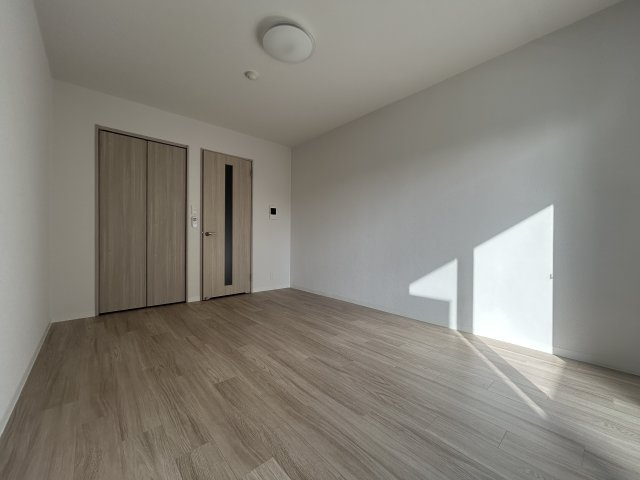 【寝室】ミモザヒルズ岡山医大南