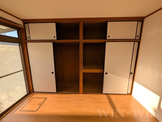 岩屋町貸家 Bの収納