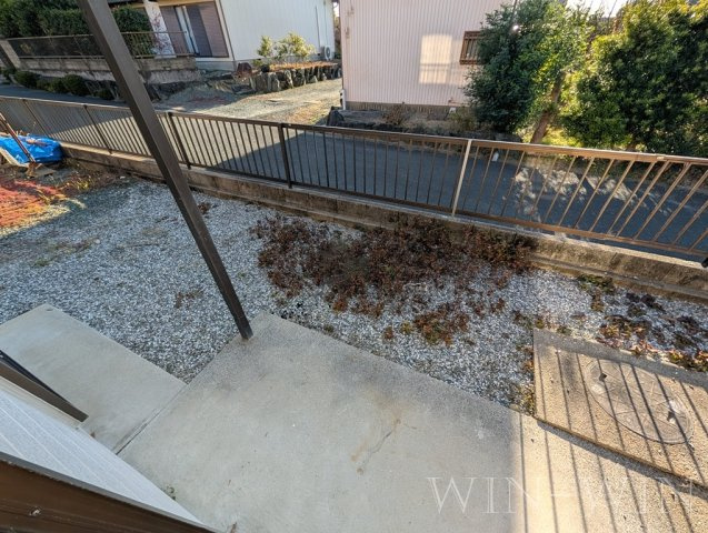 岩屋町貸家 Bの庭