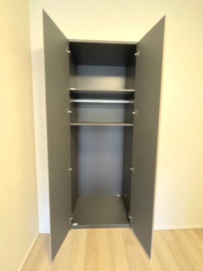 ローレルコート京都御所東の収納|洋室5.0帖