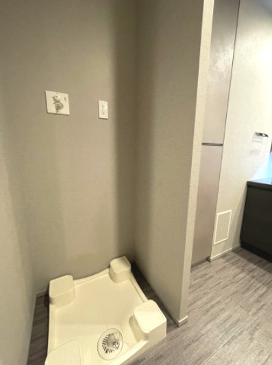 ローレルコート京都御所東のランドリースペース