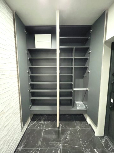 ローレルコート京都御所東の収納