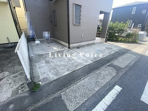 【仲介手数料０円】茅ヶ崎市西久保　中古一戸建ての駐車場|茅ヶ崎市西久保　中古一戸建て