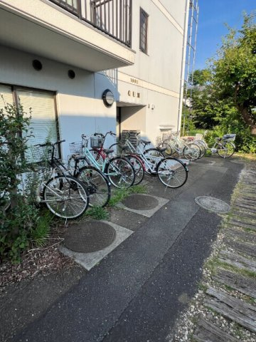 QU館のその他共用部分|自転車置き場です