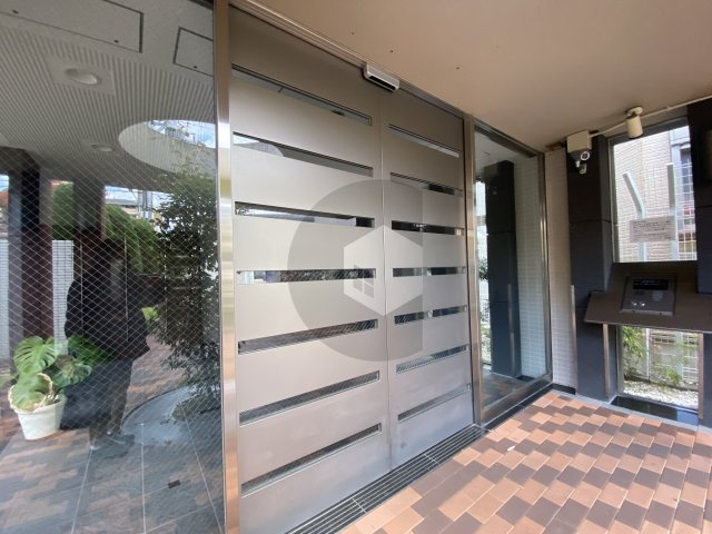 プロスペリテのエントランス