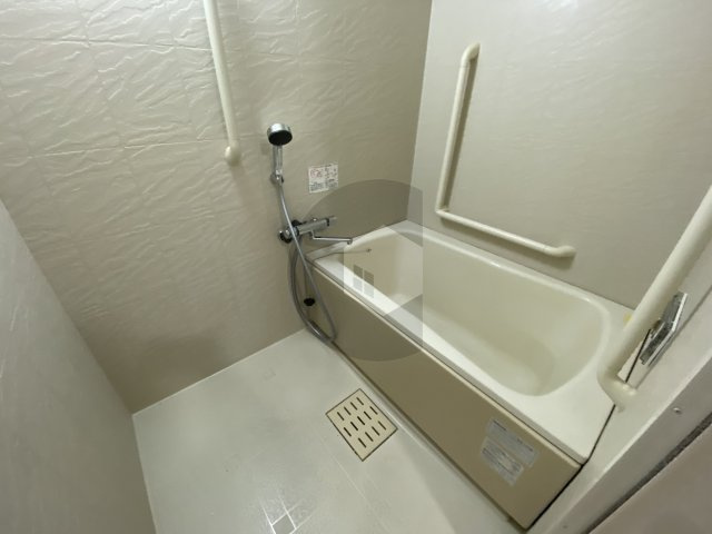 プロスペリテの浴室