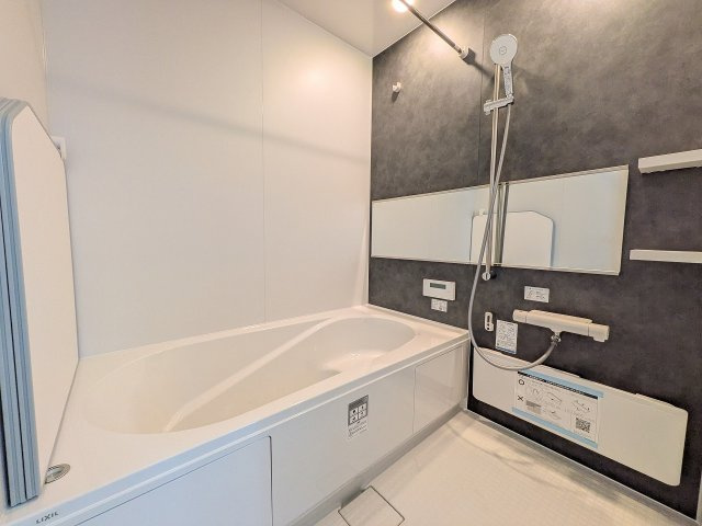 八王子市　打越町　新築一戸建て　４期の浴室|～のびのびくつろげるバスルーム　１日の締めくくりに癒やしのバスタイムを～