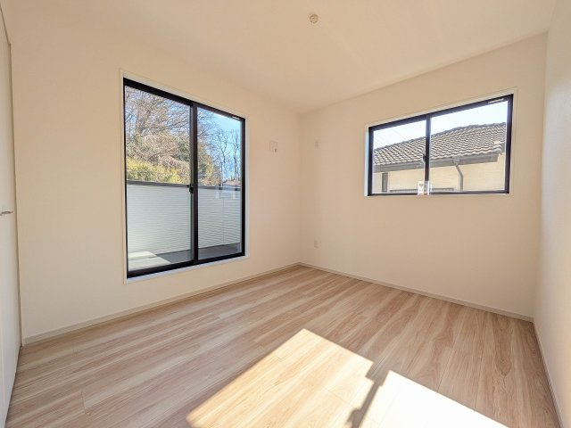 八王子市　打越町　新築一戸建て　４期の子供部屋|～2階5.4帖の洋室　2面採光で明るく風通しの良いお部屋です～