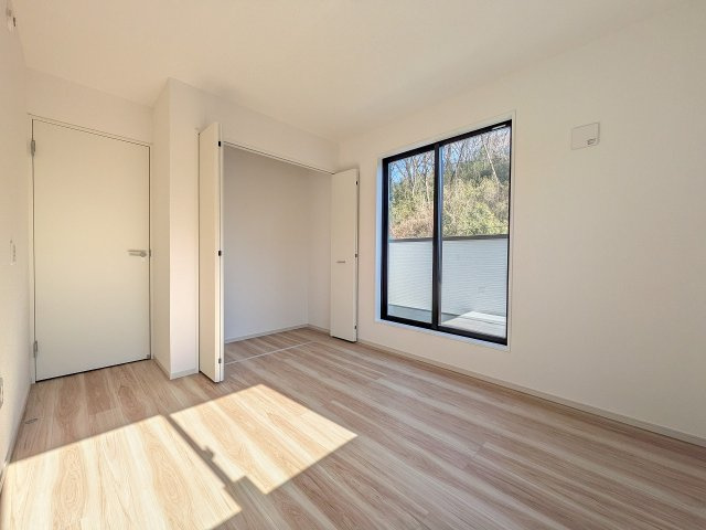 八王子市　打越町　新築一戸建て　４期の収納|～収納力の高いクローゼット完備～