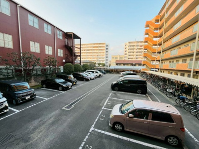 【駐車場】 | エメラルドマンション鶴見緑地