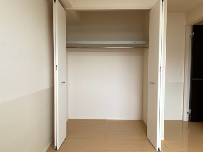 ハウオリ オハナ サコの収納|北東洋室クローゼット