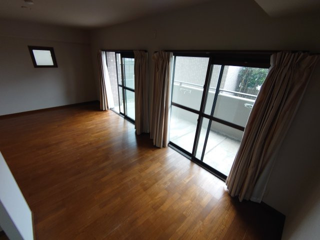 【居間・リビング】 | サーパス宝塚