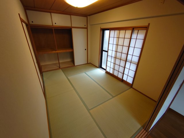 【寝室】 | サーパス宝塚