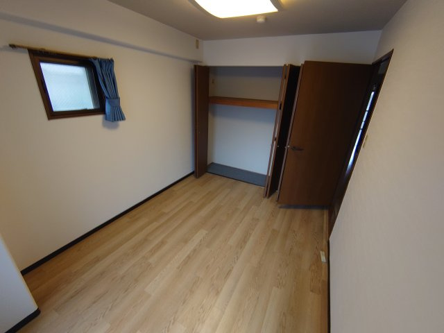 【寝室】 | サーパス宝塚